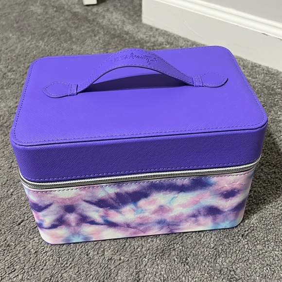 Ulta Beauty Other - ULTA BE BEAUTIFUL EDITION PURPLE TIE DYE BEAUTY BOX